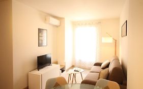 Cannes Conseil Immo, Pedestrian Street Balcony Hoche Area -Odon-